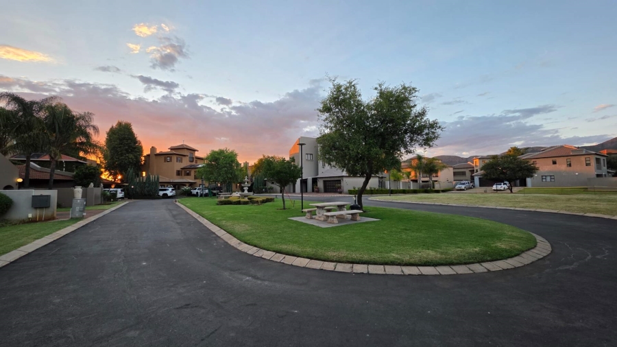 4 Bedroom Property for Sale in Melodie North West